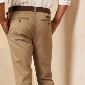 Men’s khaki pants. Semi dressy. 30X32